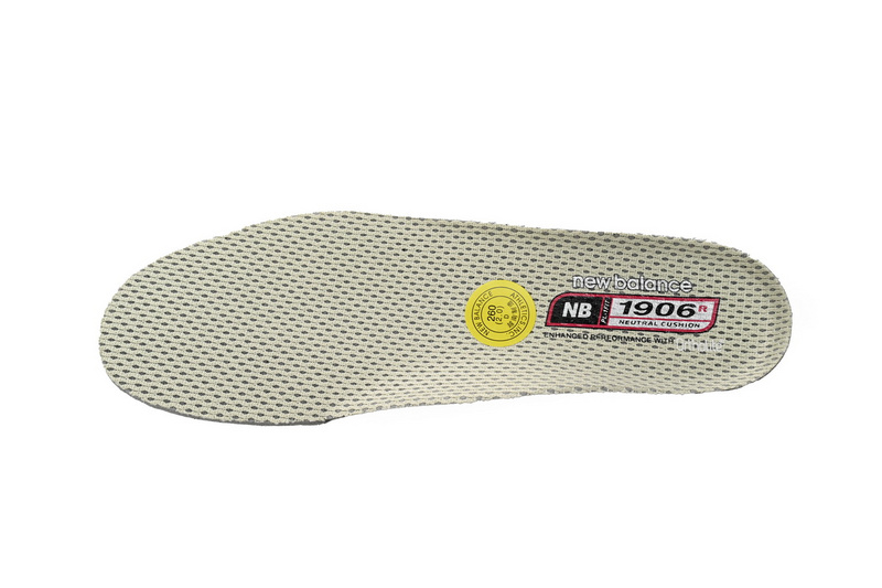 NEW BALANCE White Red