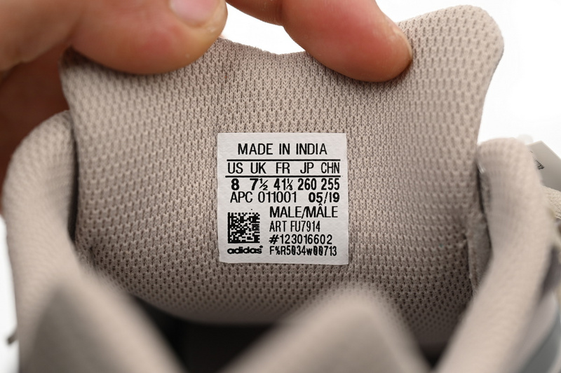 OG 700 Adidas Yeezy Boost 700 V2 “Tephra”