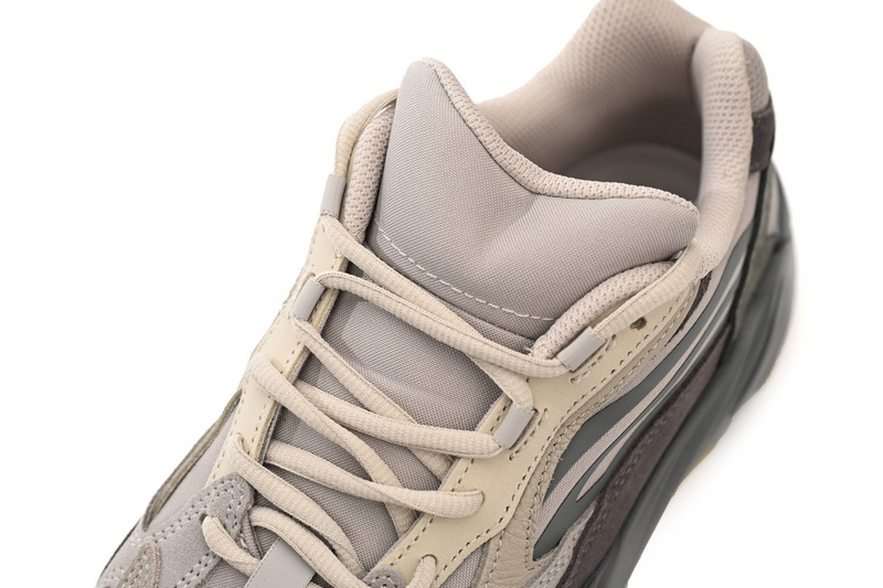 OG 700 Adidas Yeezy Boost 700 V2 “Tephra”