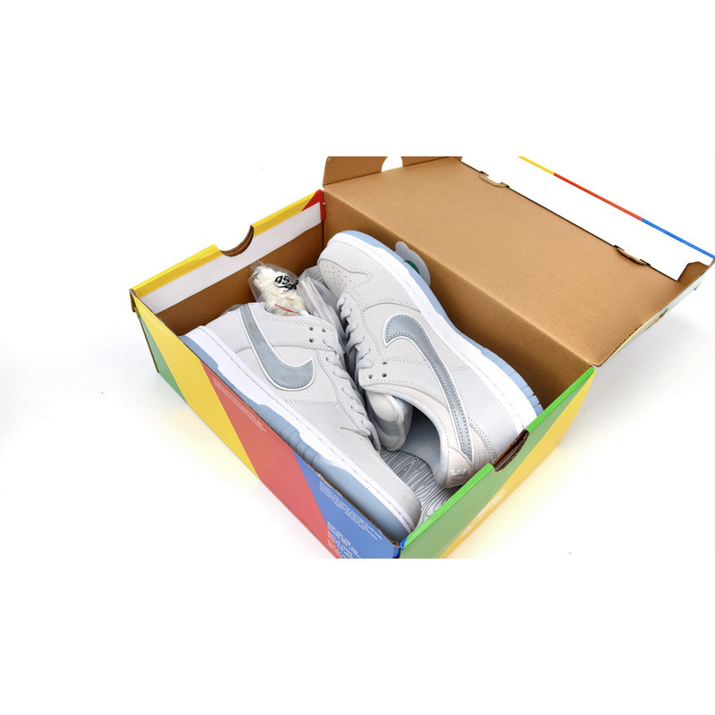 OG CONCEPTS × Nike Dunk SB Low ’White Lobster