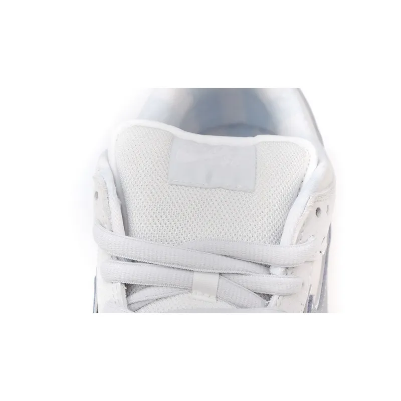 OG CONCEPTS × Nike Dunk SB Low ’White Lobster