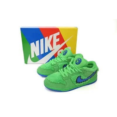 OG Grateful Dead x Nike SB Dunk Low “Green Bear” 02