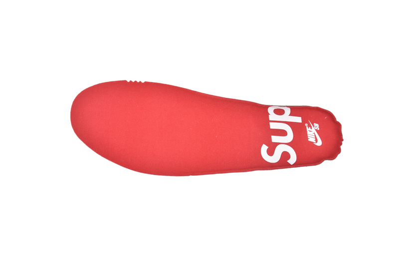 OG Supreme x Nike SB Dunk Low “Barkroot Brown”