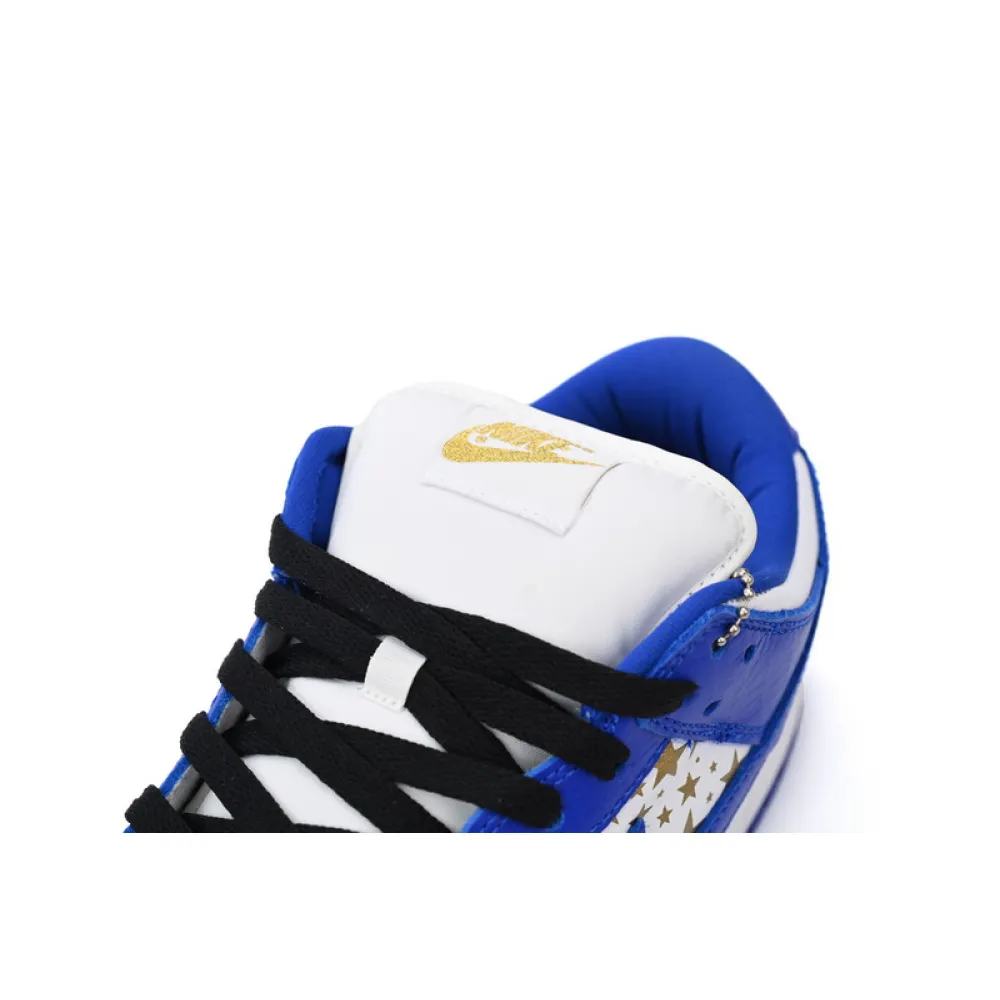OG Supreme x Nike SB Dunk Low “Hyper Royal”