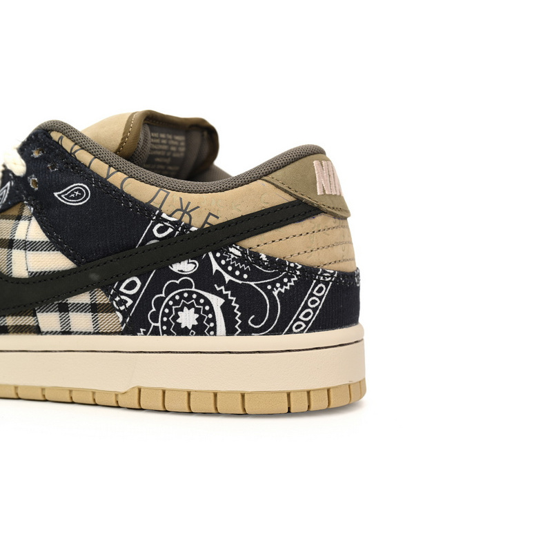 OG Travis Scott x Nike SB Dunk Low Paisley