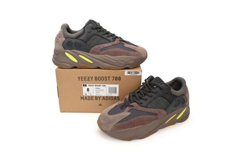 OG Yeezy Boost 700“Mauve”