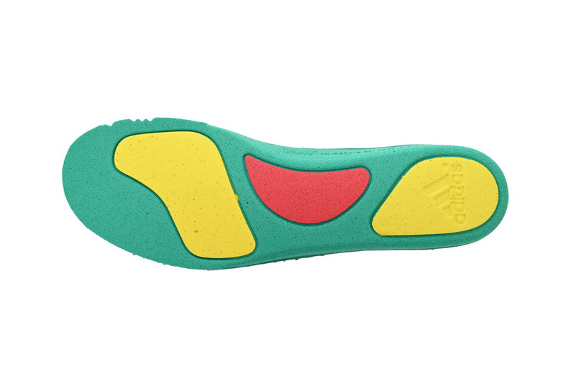 OG Yeezy Boost 700“Utility Black”