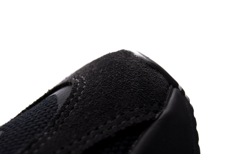 S2 700 V2 Yeezy Boost 700 V2 Vanta 