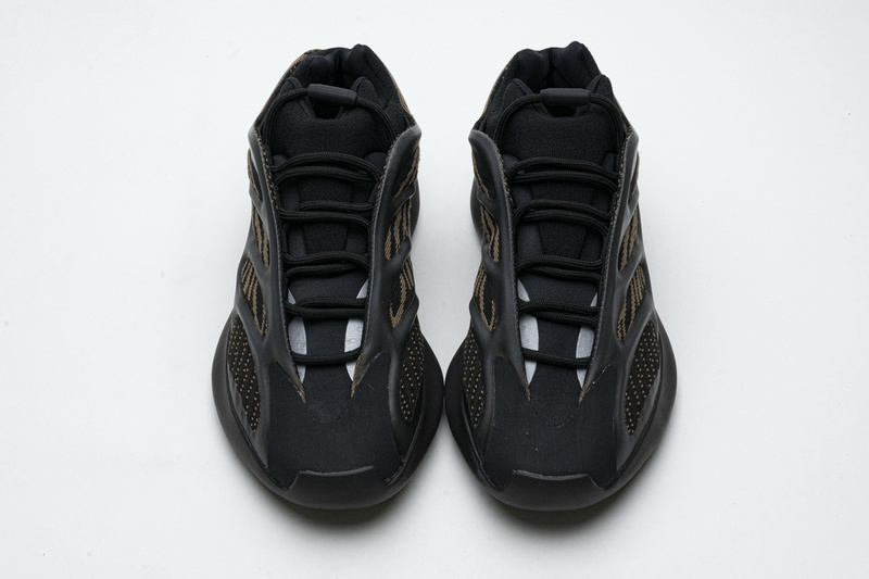 S2 Adidas Yeezy 700 V3 “Eremiel”