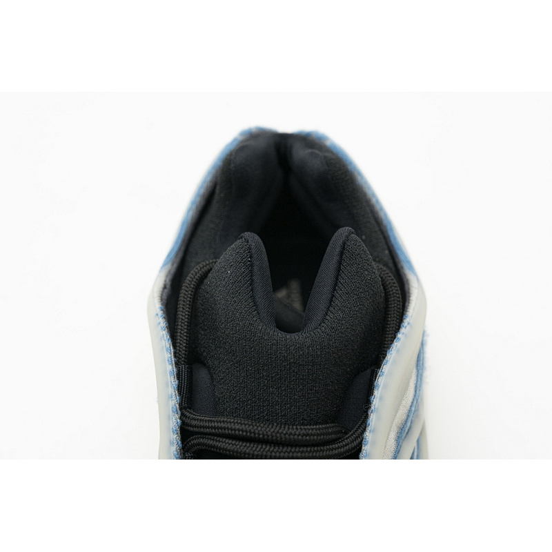 S2 Adidas Yeezy 700 V3 “Kyanite” Basf Boost