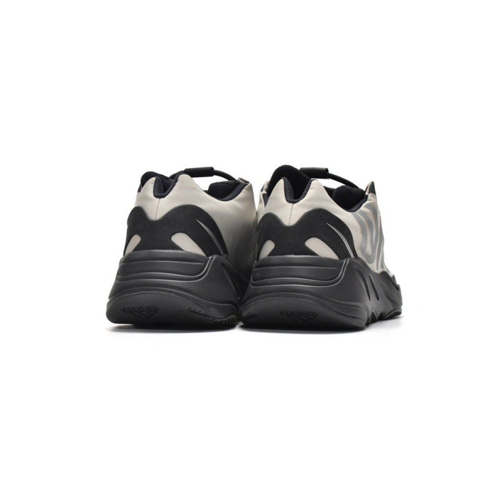 S2 Adidas Yeezy Boost 700 MNVN Black Beige