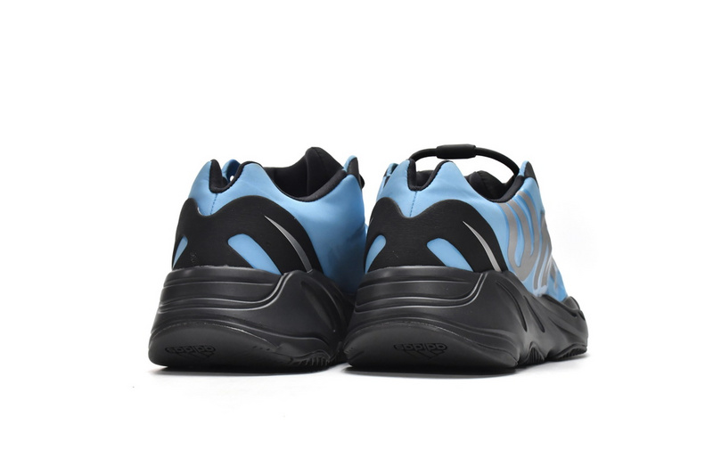 S2 Adidas Yeezy Boost 700 MNVN Bright Cyan