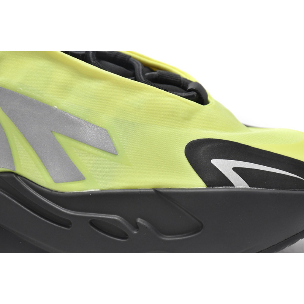 S2 Adidas Yeezy Boost 700 MNVN Phosphor