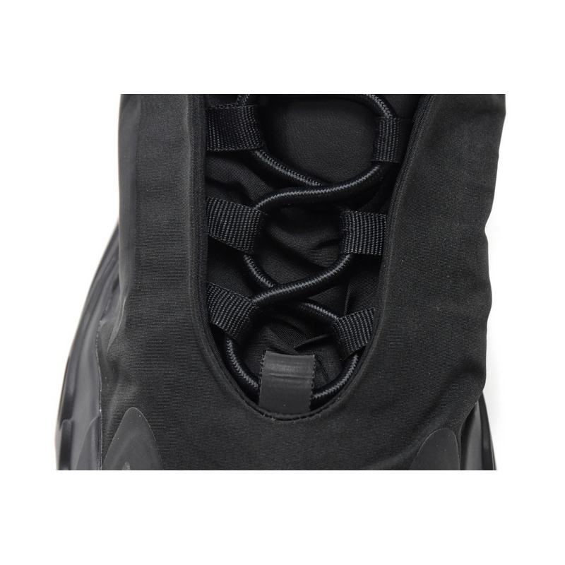 S2 Adidas Yeezy Boost 700 MNVN Triple Black