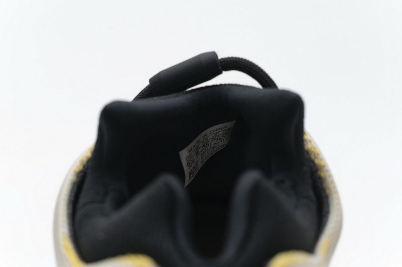 S2 Adidas Yeezy Boost 700 V3 Srphym