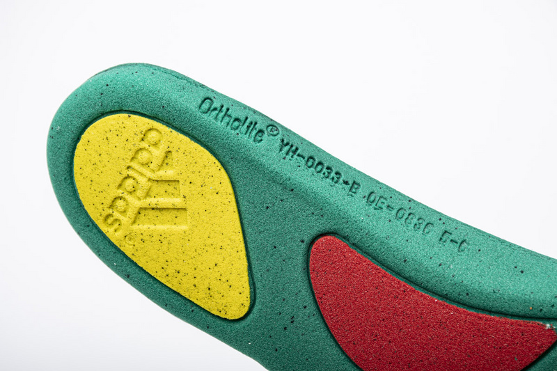 S2 Yeezy 500 “Salt”