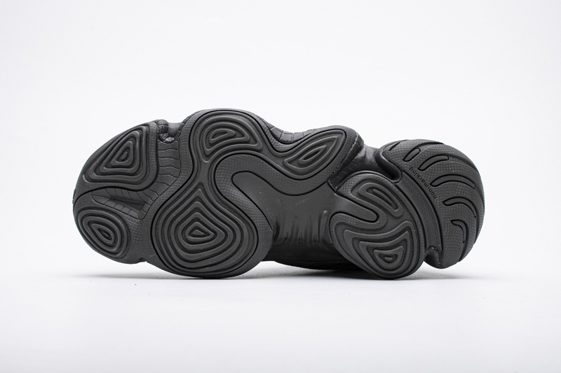 S2 Yeezy 500 “Utility Black”