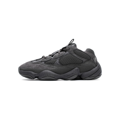 S2 Yeezy 500 “Utility Black” 01