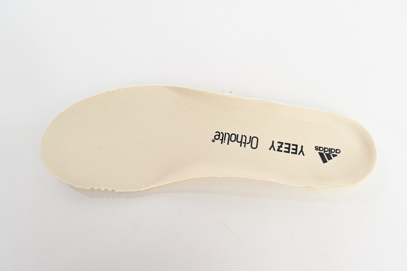 S2 Yeezy 500 “Beige Brown”