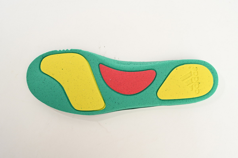 S2 Yeezy 500 “Blush”