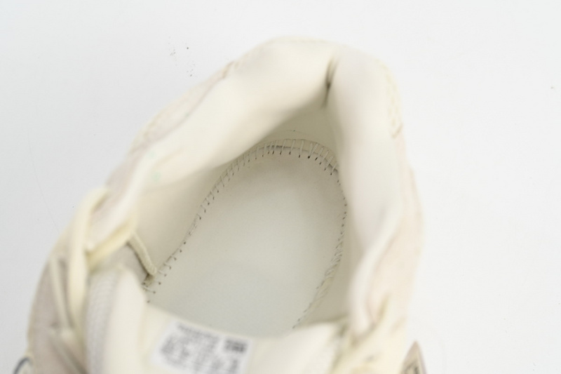 S2 Yeezy 500 “Bone White”