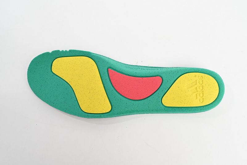  S2 Yeezy 500 “Green Gray”