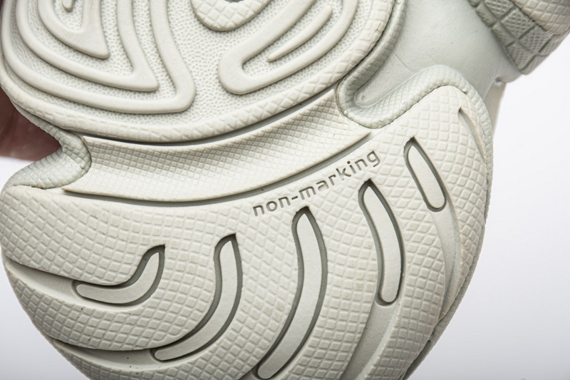 S2 Yeezy 500 “Salt”