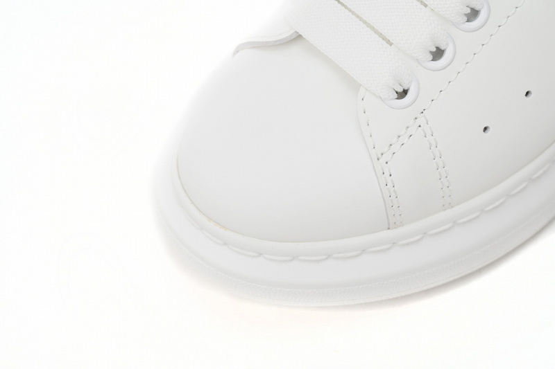 Alexander McQueen Sneaker Cloud White