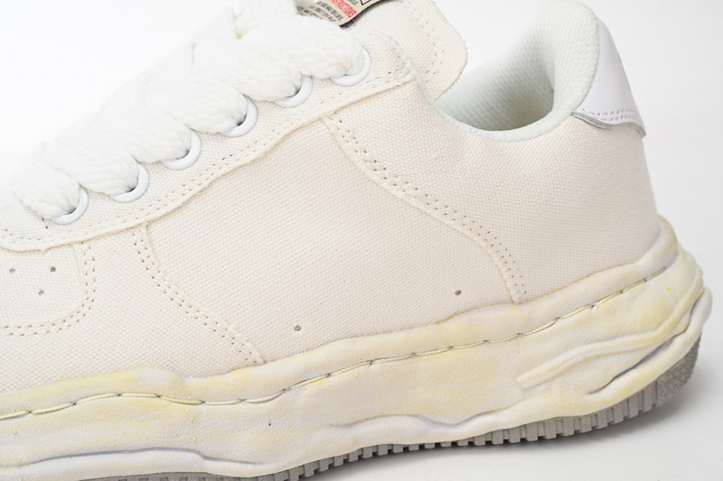  MIHARA YASUHIRO White And Pale