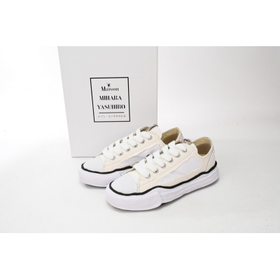  MIHARA YASUHIRO White And White And Black Stripes 02