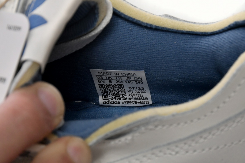 Adidas originals Forum 84 Low White Altered Blue