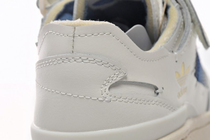 Adidas originals Forum 84 Low White Altered Blue
