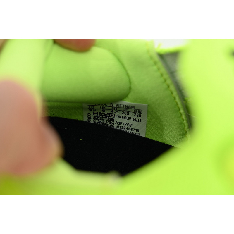 Adidas Ultra Boost 2023 LIGHT Black And White
