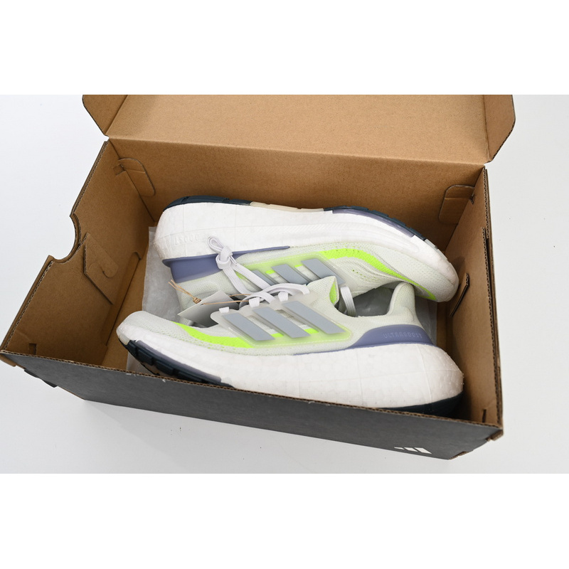 Adidas Ultra Boost 2023 LIGHT Black And White
