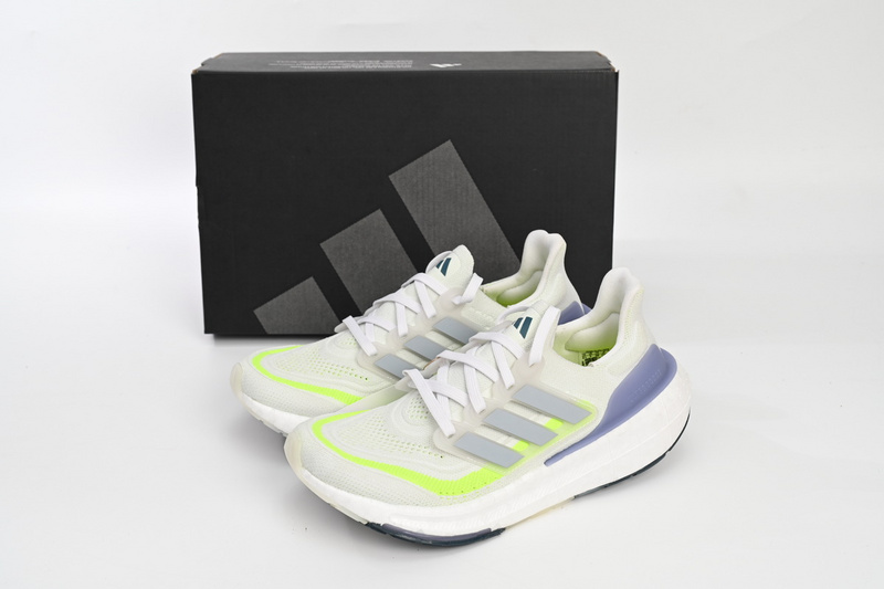 Adidas Ultra Boost 2023 LIGHT Black And White