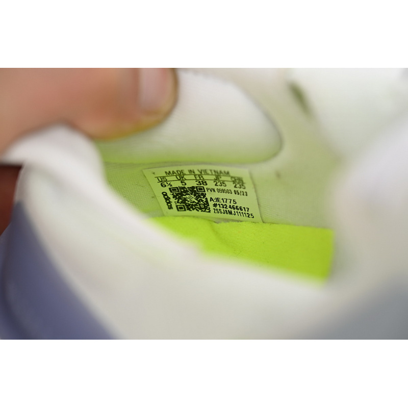 Adidas Ultra Boost 2023 LIGHT Black And White