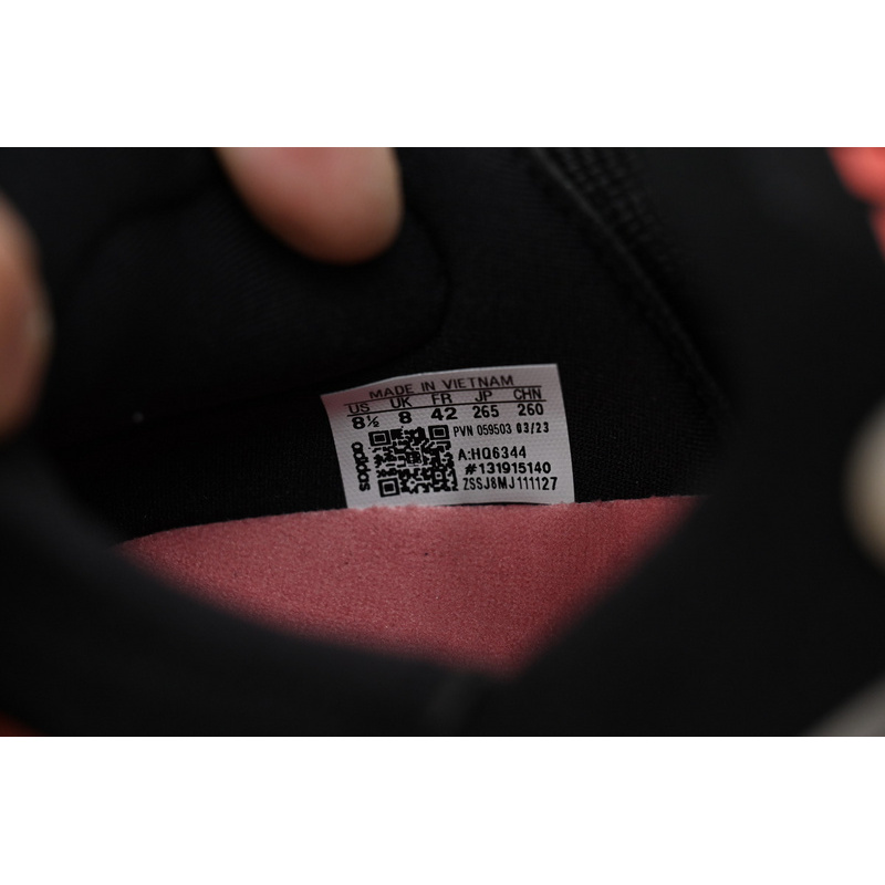 Adidas Ultra Boost 2023 LIGHT Black And White