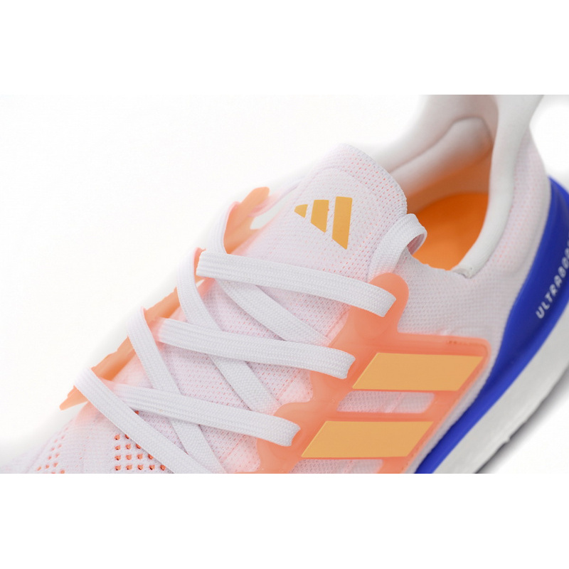 Adidas Ultra Boost 2023 LIGHT Black And White