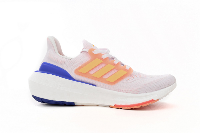 Adidas Ultra Boost 2023 LIGHT Black And White