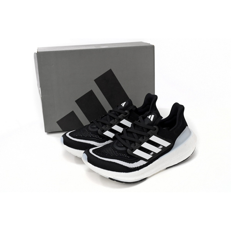 Adidas Ultra Boost 2023 LIGHT Black And White