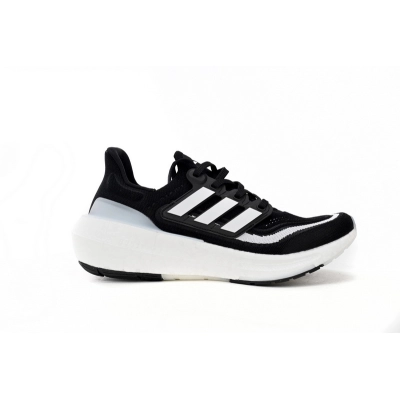Adidas Ultra Boost 2023 LIGHT Black And White 02