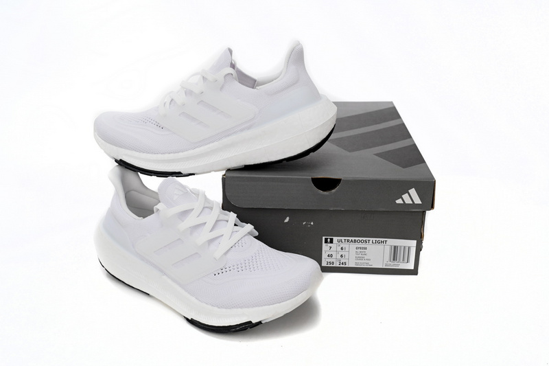 Adidas Ultra Boost 2023 LIGHT Black And White