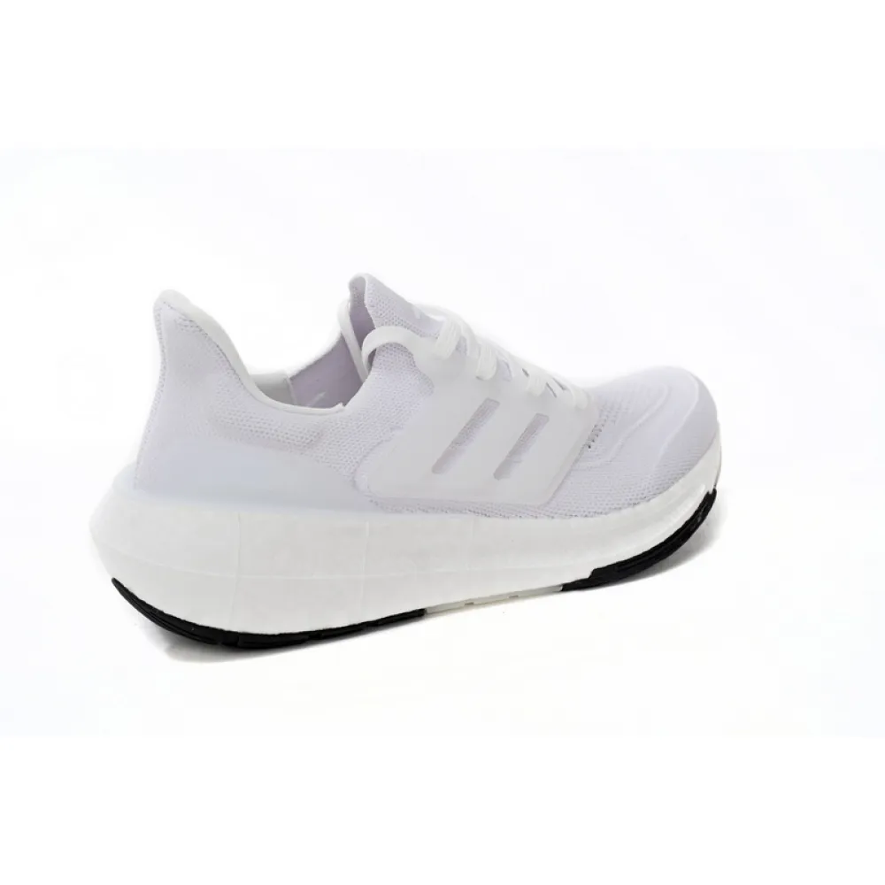 Adidas Ultra Boost 2023 LIGHT Black And White