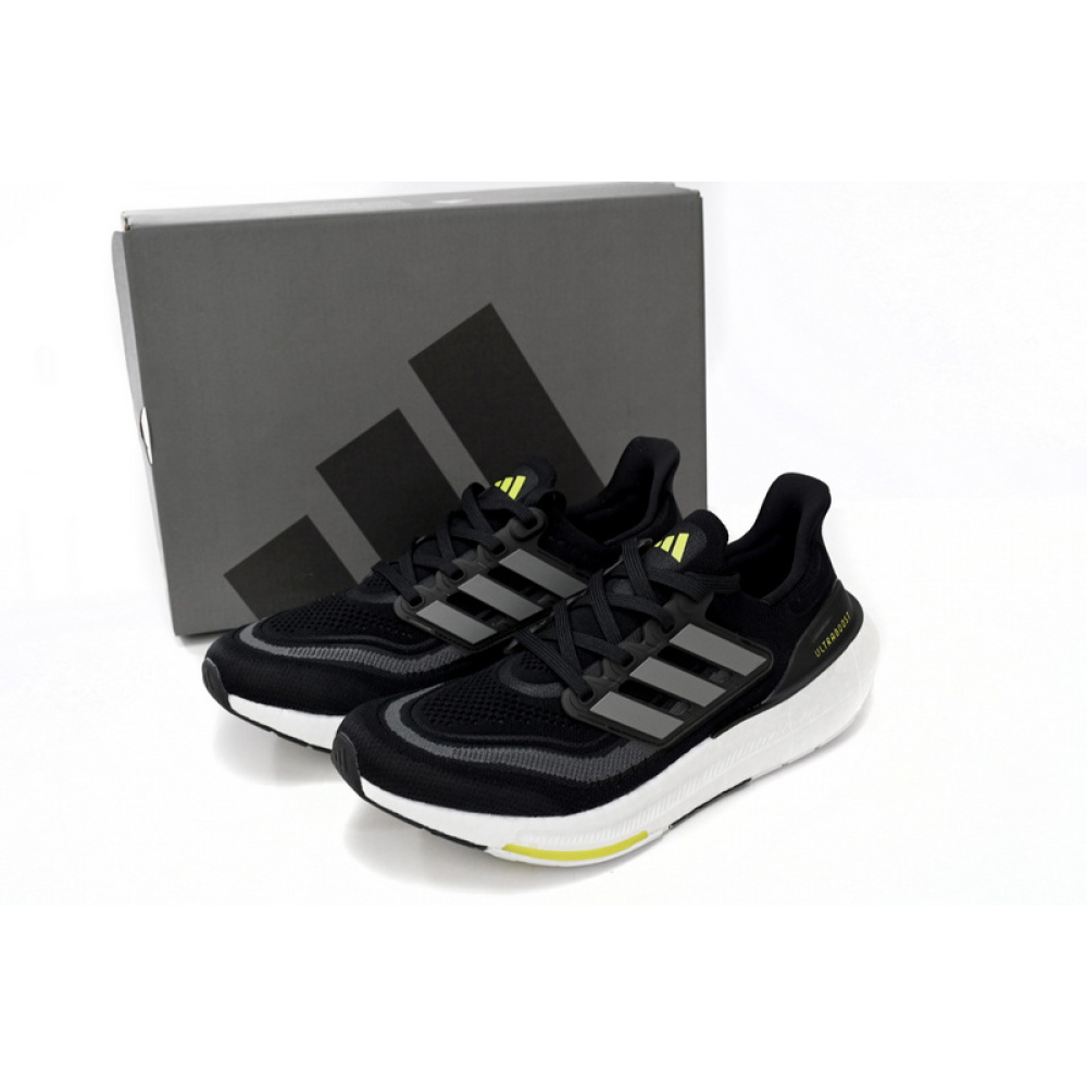 Adidas Ultra Boost 2023 LIGHT Black And White