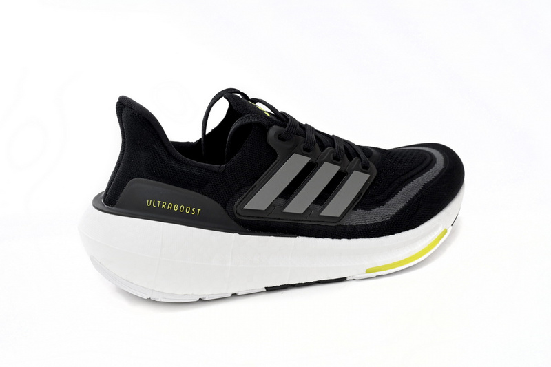 Adidas Ultra Boost 2023 LIGHT Black And White