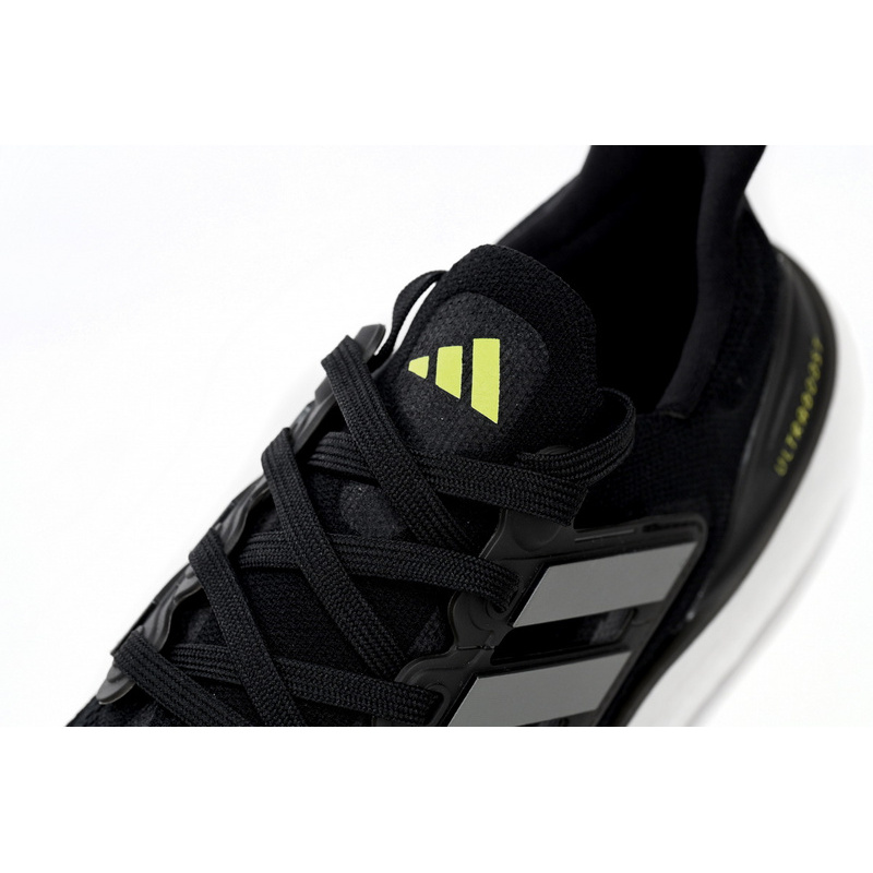 Adidas Ultra Boost 2023 LIGHT Black And White