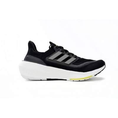 Adidas Ultra Boost 2023 LIGHT Black And White 02