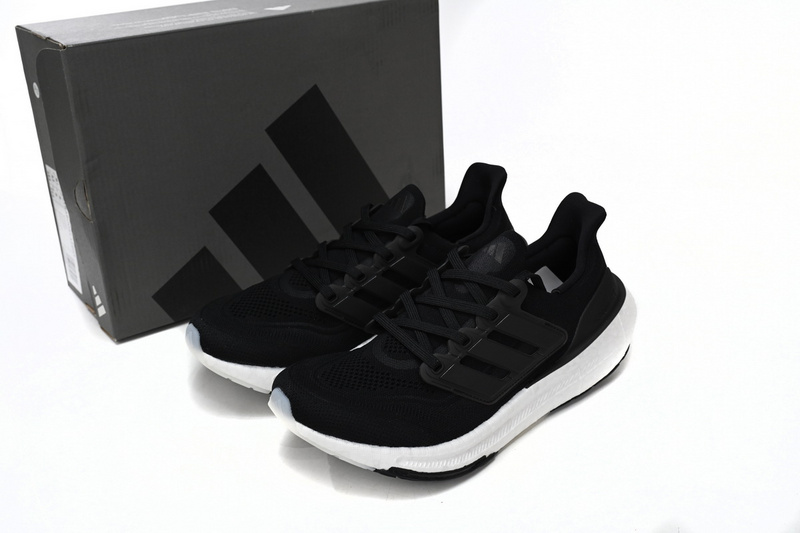 Adidas Ultra Boost 2023 LIGHT Black And White 