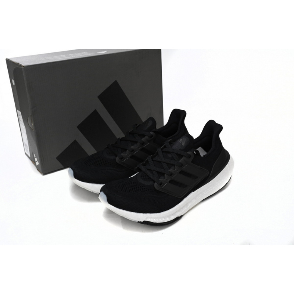 Adidas Ultra Boost 2023 LIGHT Black And White 