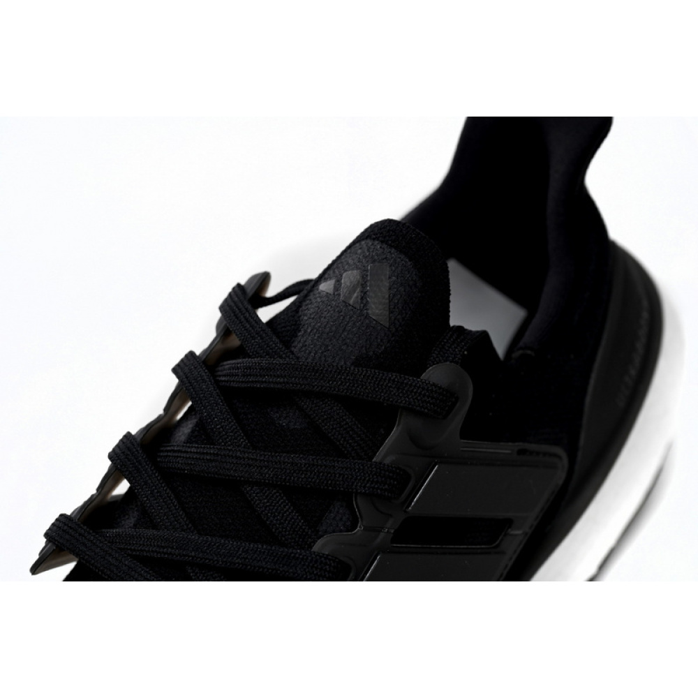 Adidas Ultra Boost 2023 LIGHT Black And White 
